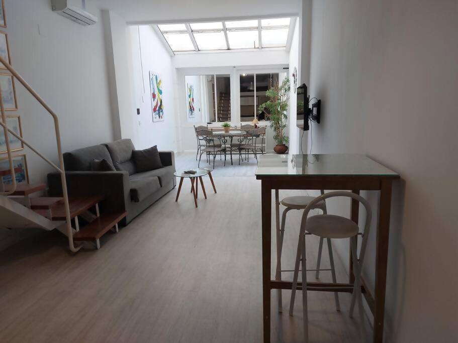 Duplex Center *