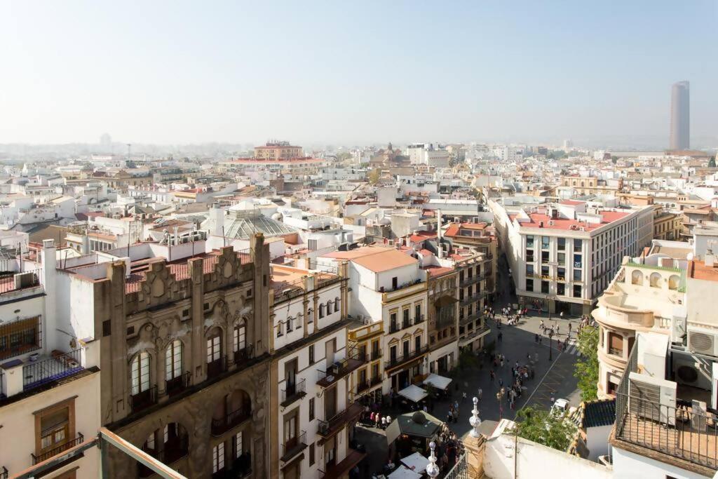 Duplex Center Parking Netflix Amazon Video Apartment Seville