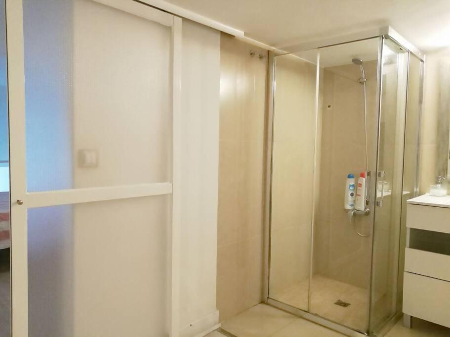 Apartment Duplex Center Parking Netflix Amazon Video Seville