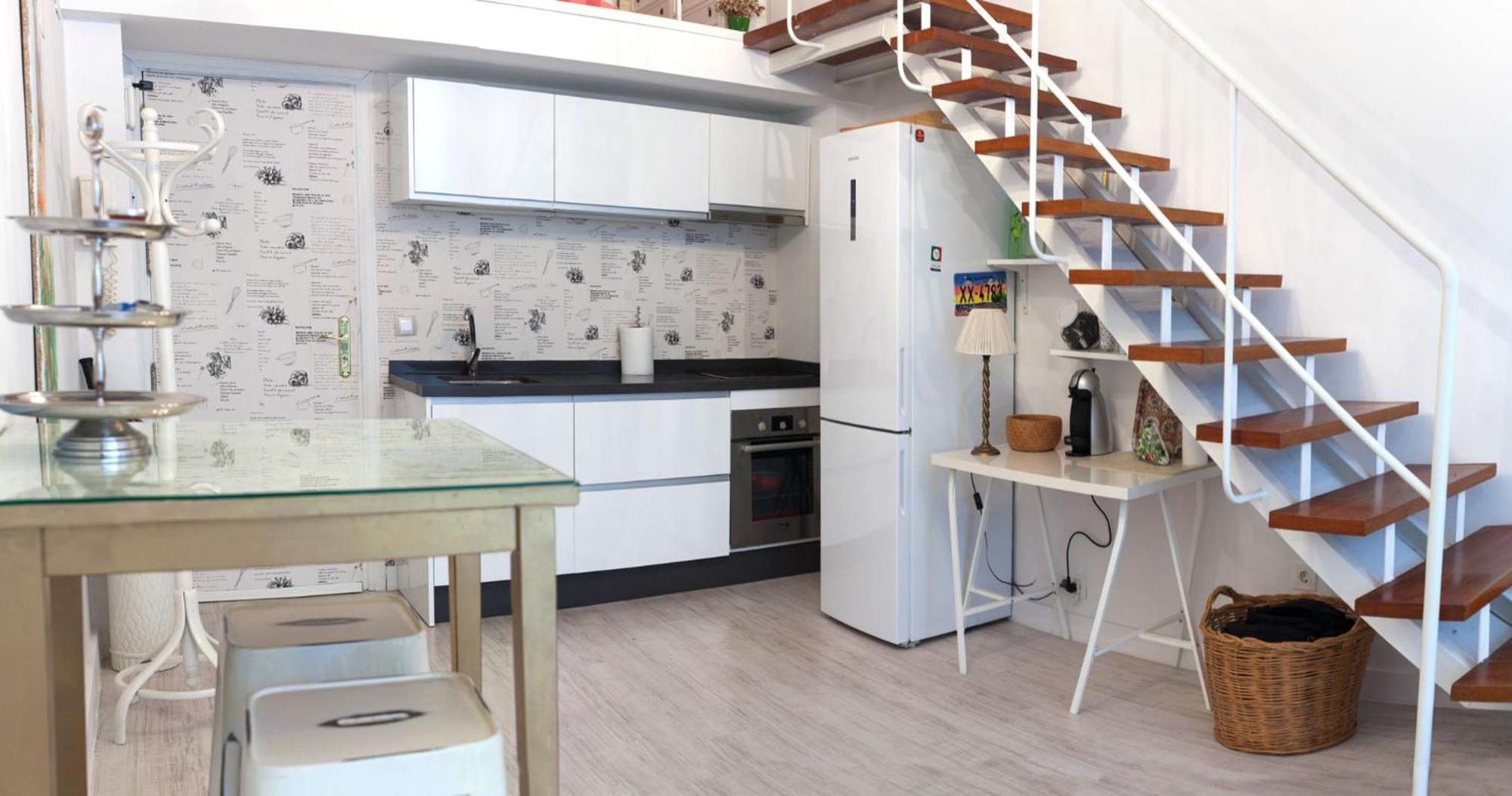 Duplex Center Parking Netflix Amazon Video * Seville